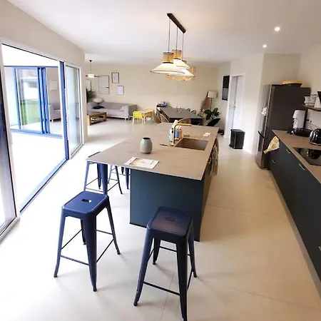 La Vie De Famille - Les De La Cote D'amour 빌라 르크로아시