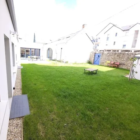 La Vie De Famille - Les De La Cote D'amour 빌라