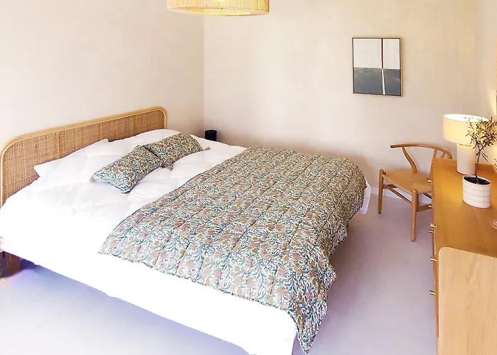 Vila La Vie De Famille - Les De La Cote D'amour *